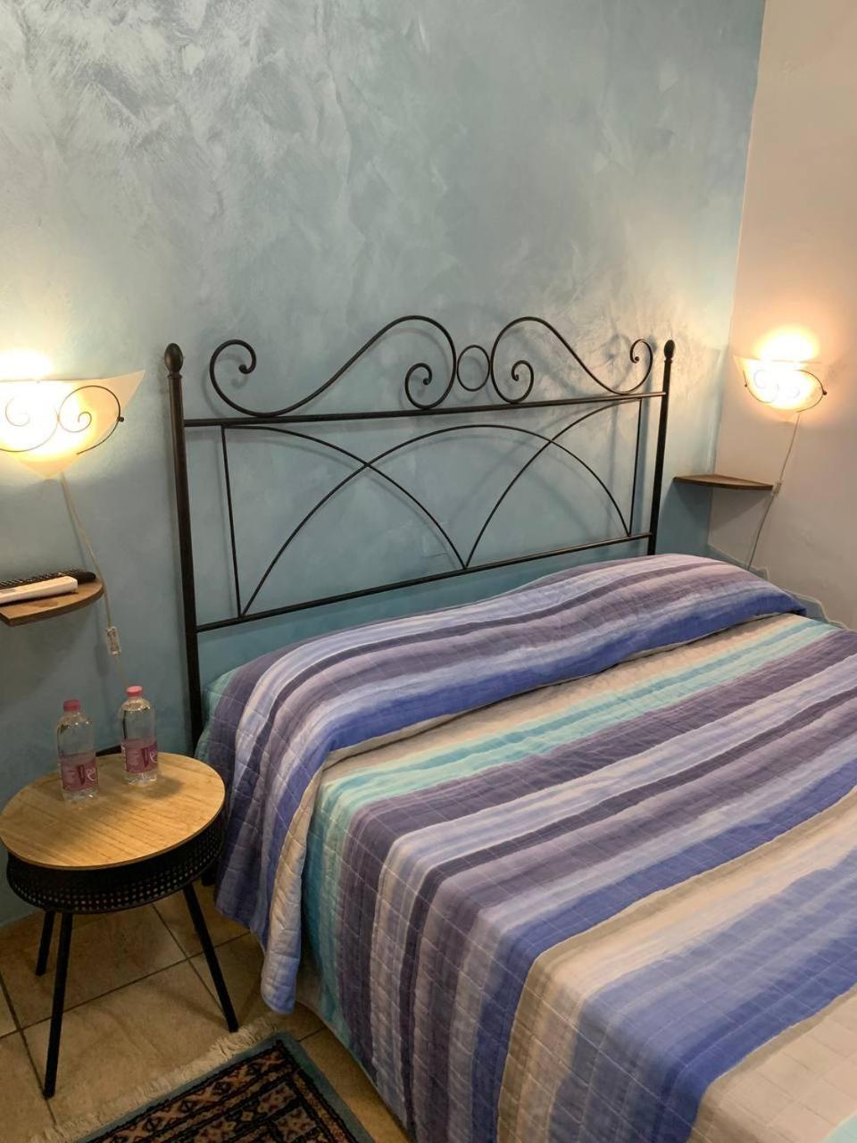 Bed and Breakfast Blue Sea Roccella Ionica Exterior foto